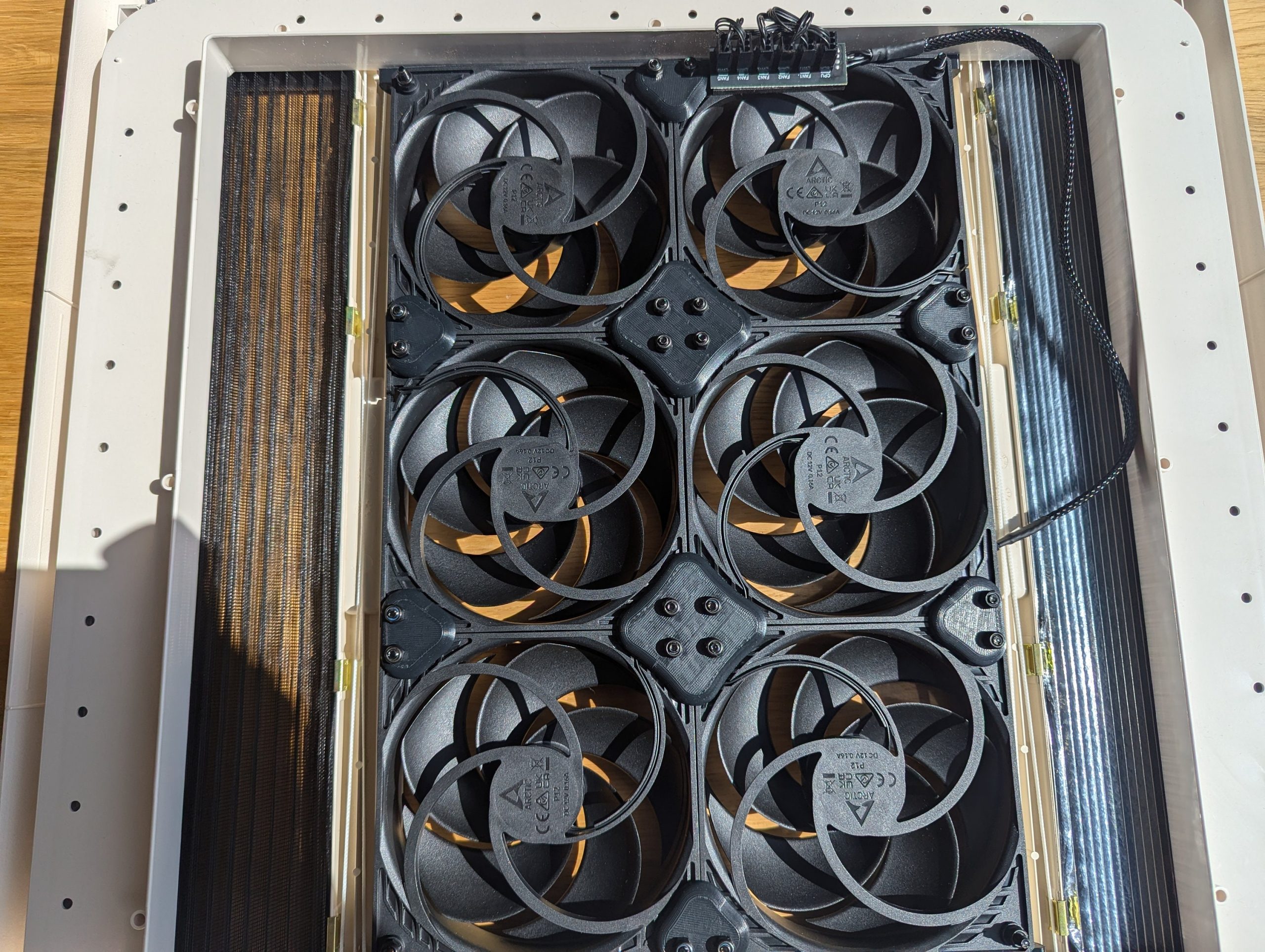 Dometic Heki Lüfterhalterung – 4x, 6x oder 9x 120mm Lüfter, Mini & Midi Heki, Wohnmobil, ohne Bohren, ASA, 3D-gedruckt – Bild 5