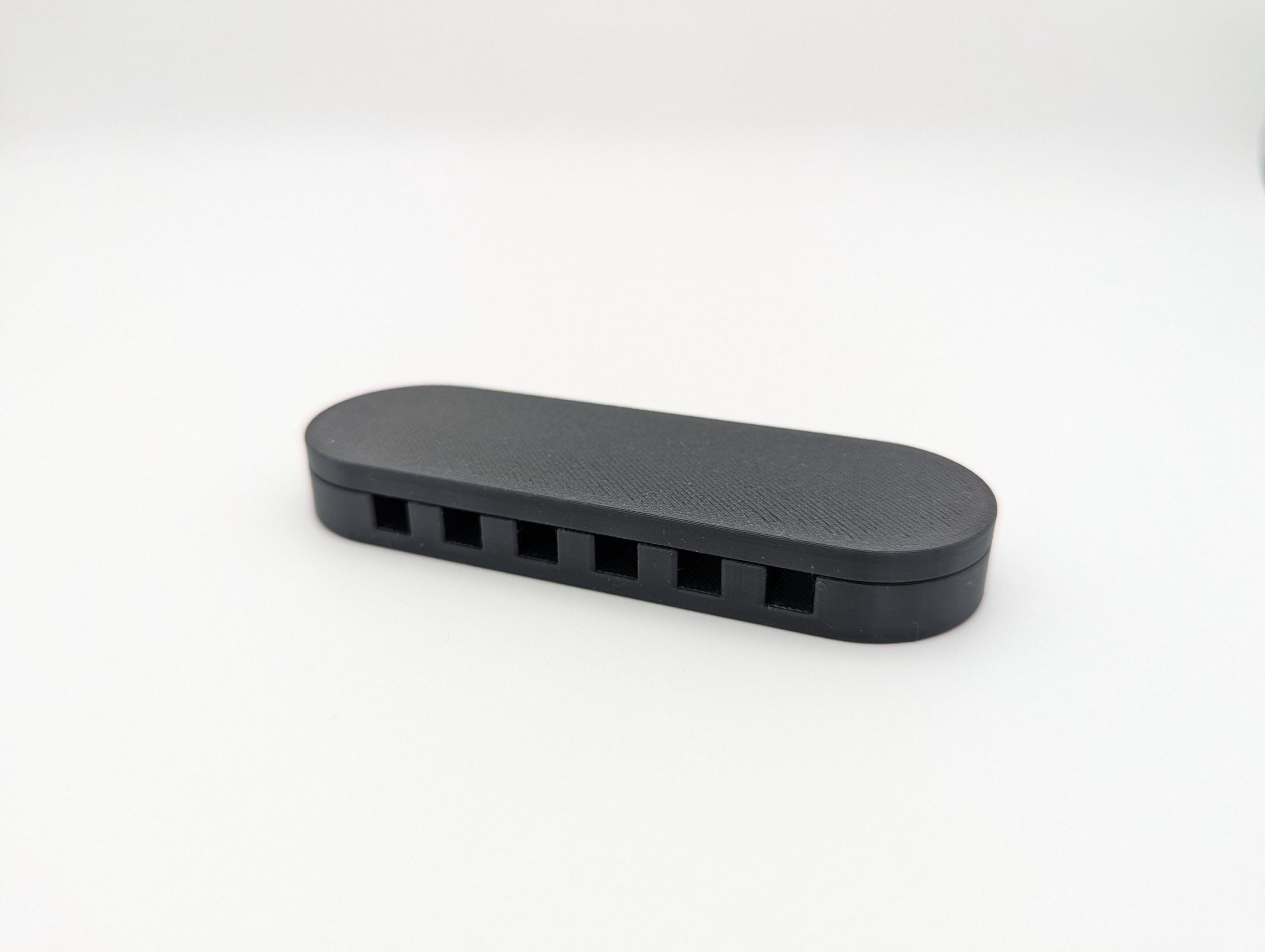 Kabel-Organizer – kompakt, magnetisch, praktisch & perfekt für deinen Schreibtisch – Bild 4